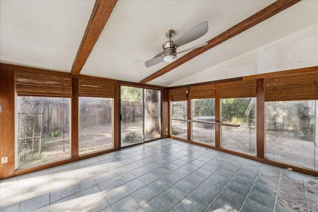202 Hardy Street, Bacliff, TX 77518