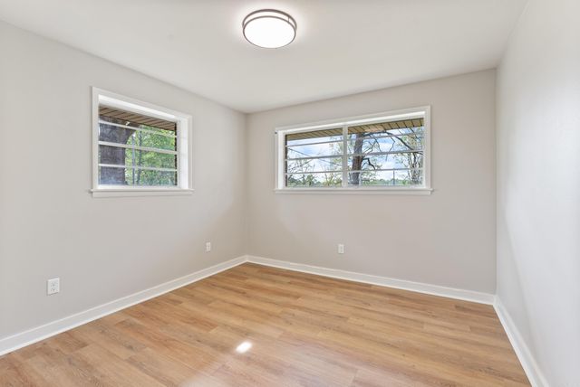 407 E Holly Street, Sheridan, AR 72150