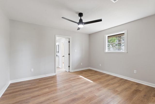 407 E Holly Street, Sheridan, AR 72150