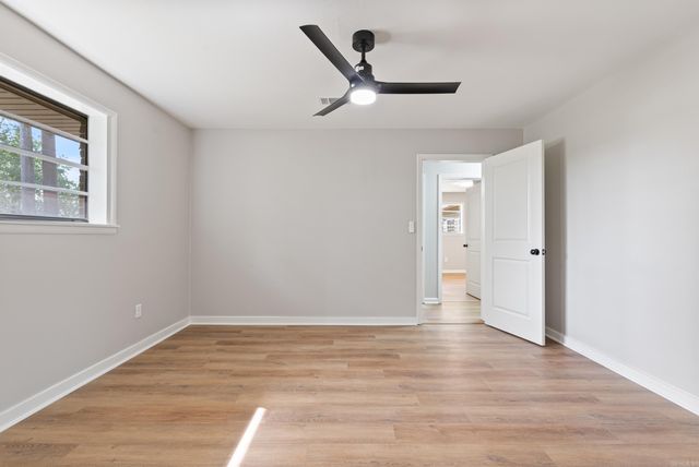 407 E Holly Street, Sheridan, AR 72150