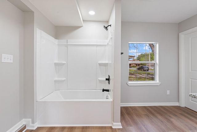 407 E Holly Street, Sheridan, AR 72150