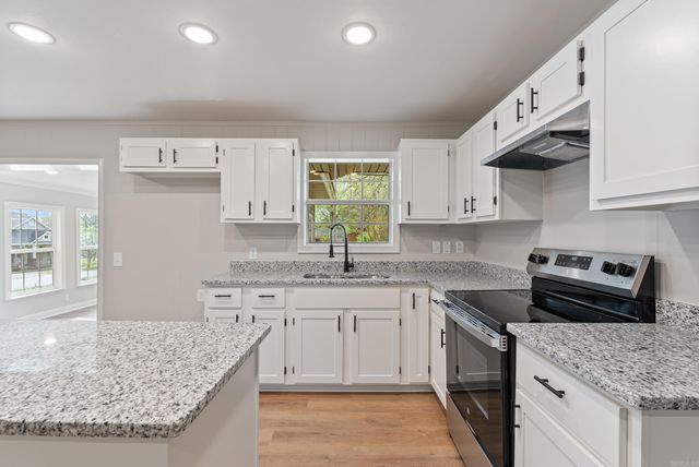 407 E Holly Street, Sheridan, AR 72150