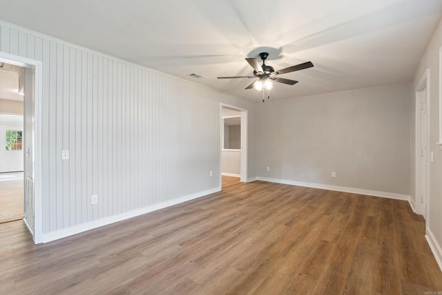 407 E Holly Street, Sheridan, AR 72150