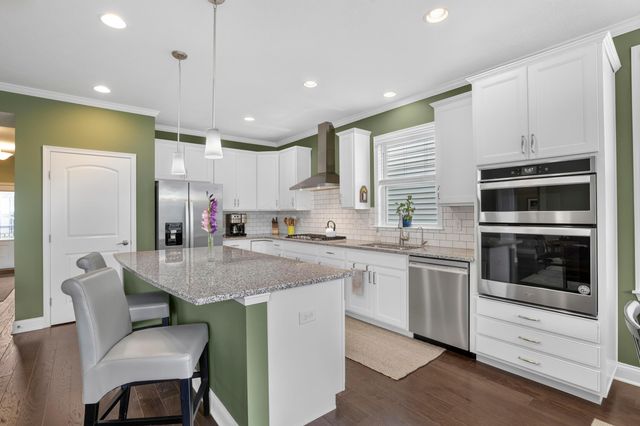 12209 Rooster Tail Drive, Pickerington, OH 43147
