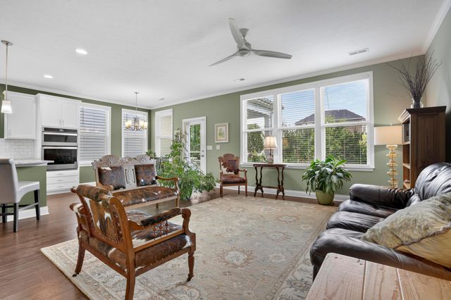 12209 Rooster Tail Drive, Pickerington, OH 43147