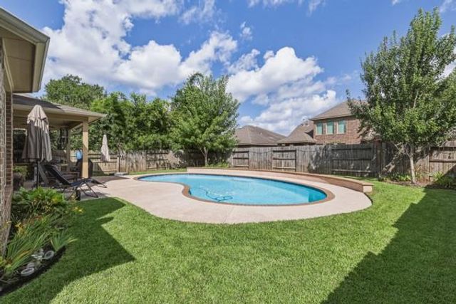 22719 Soaring Woods Lane, Porter, TX 77365