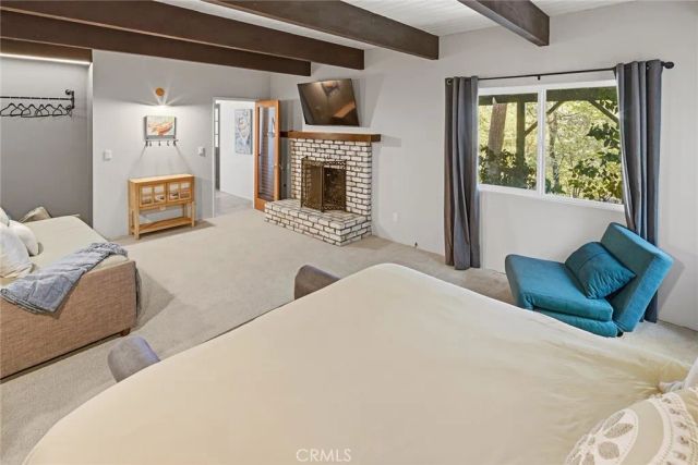 943 Nadelhorn Drive, Lake Arrowhead, CA 92352