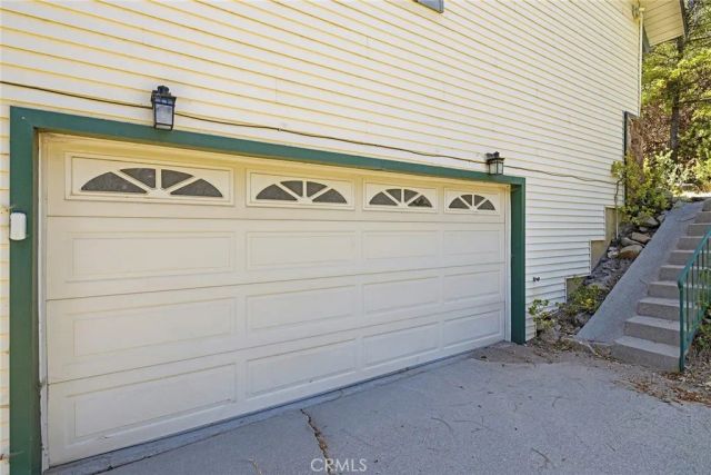 943 Nadelhorn Drive, Lake Arrowhead, CA 92352