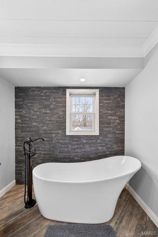 2489 Oak Forest Drive, Troy, MO 63379