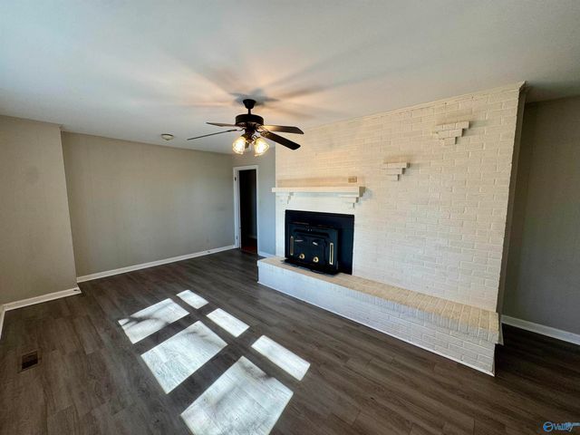 804 Hereford Drive, Athens, AL 35611