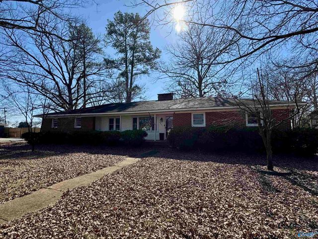 804 Hereford Drive, Athens, AL 35611