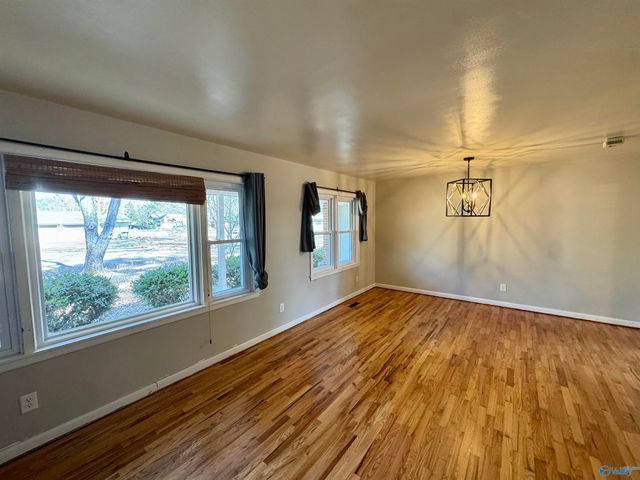 804 Hereford Drive, Athens, AL 35611