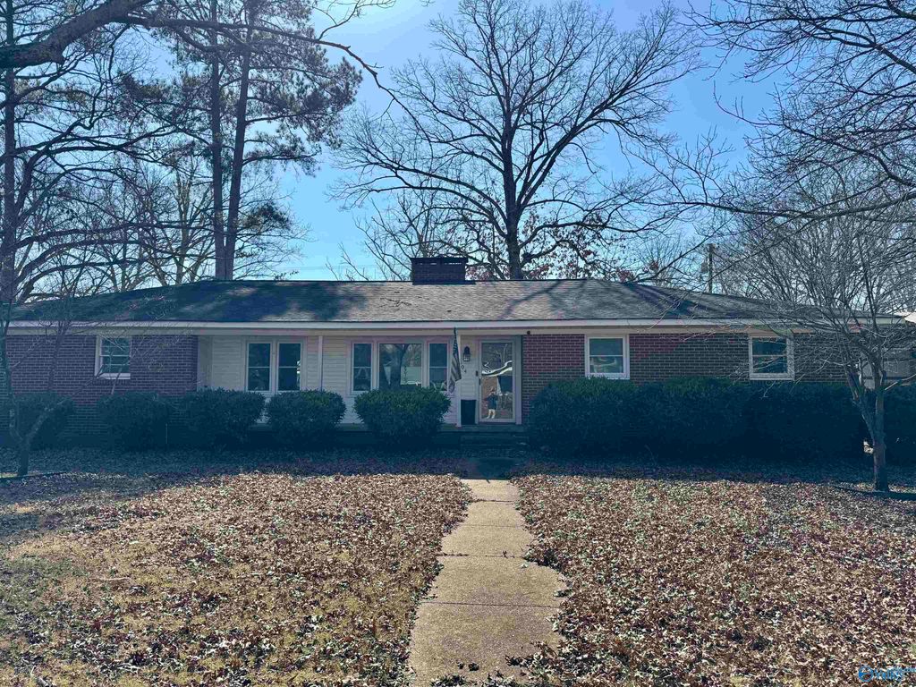 804 Hereford Drive, Athens, AL 35611
