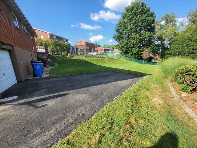 685 Pettigrew Road, North Huntingdon, PA 15642