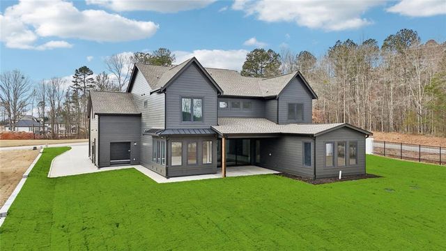 24 Rocking Wood Drive, Auburn, GA 30011