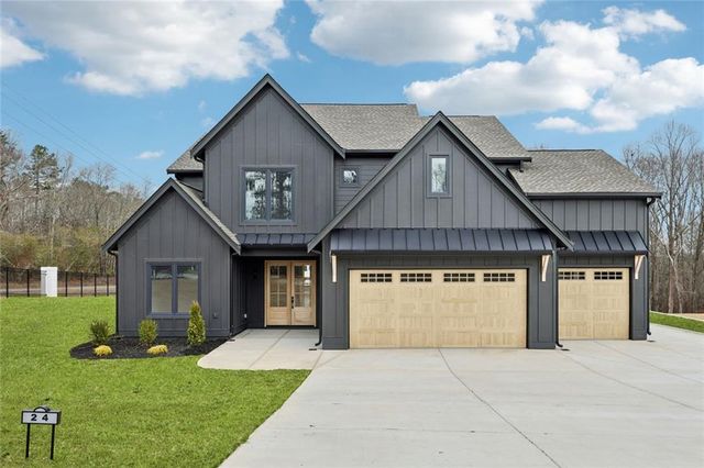 24 Rocking Wood Drive, Auburn, GA 30011