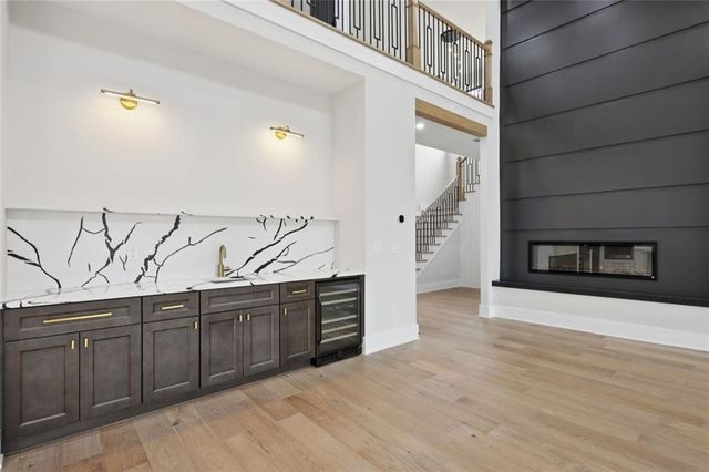 24 Rocking Wood Drive, Auburn, GA 30011
