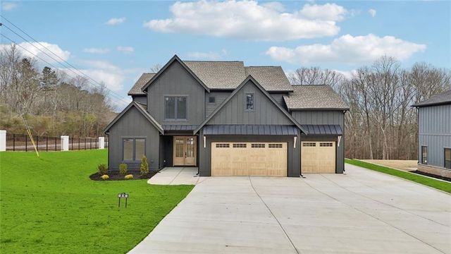24 Rocking Wood Drive, Auburn, GA 30011