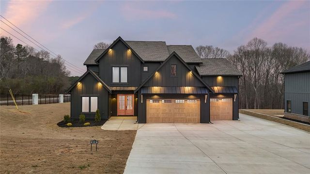 24 Rocking Wood Drive, Auburn, GA 30011
