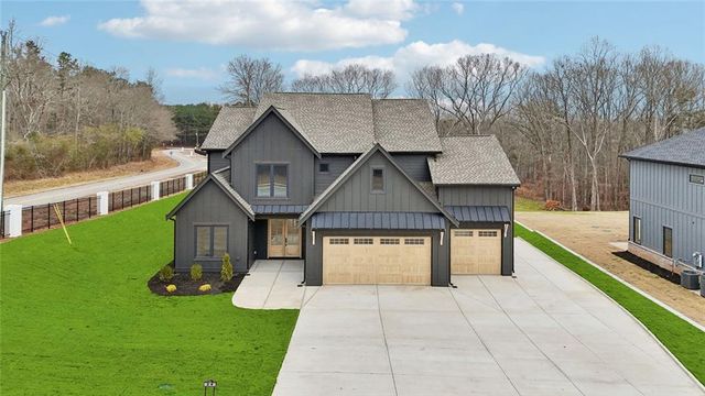24 Rocking Wood Drive, Auburn, GA 30011
