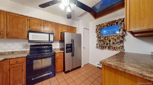 421 Rakov Road, Maybrook, NY 12543