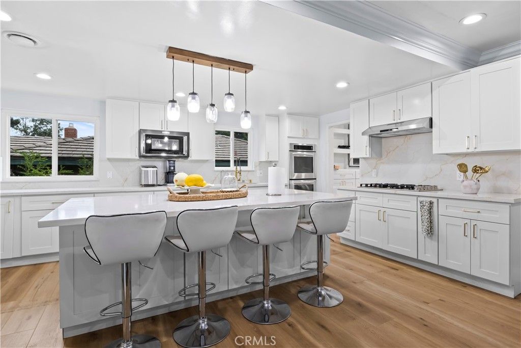 Image 17 of property listing at 309 Santa Anita Court, Sierra Madre, CA 91024