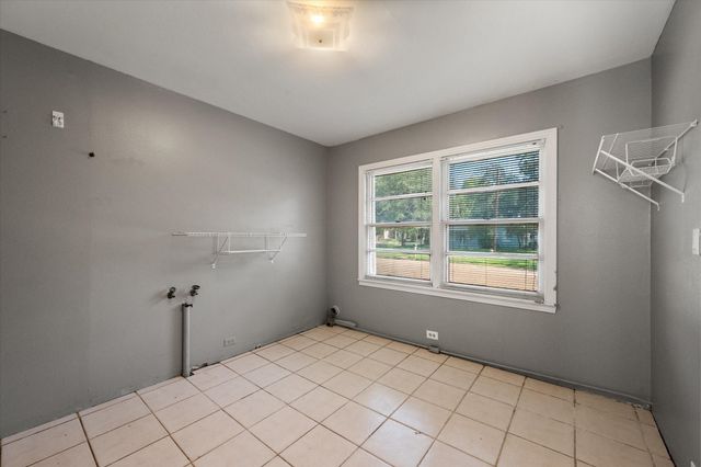 308 N 4th Street, Wortham, TX 76693