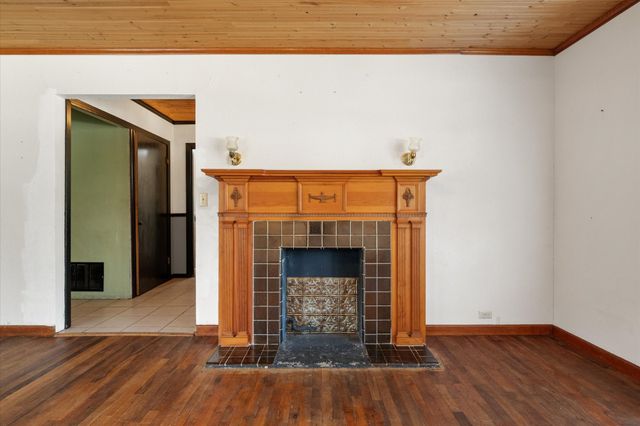 308 N 4th Street, Wortham, TX 76693