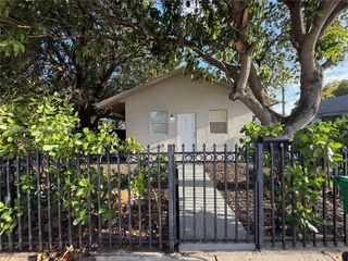 253 NW 48th St /, Miami, FL 33127