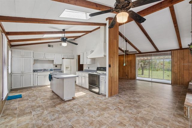 9400 INDALE DRIVE, New Port Richey, FL 34654