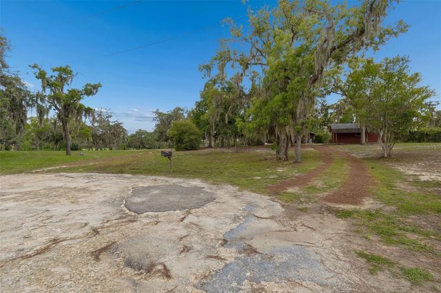 9400 INDALE DRIVE, New Port Richey, FL 34654