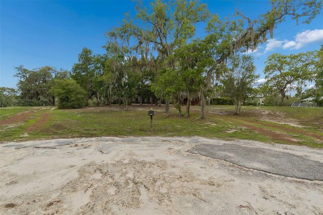 9400 INDALE DRIVE, New Port Richey, FL 34654