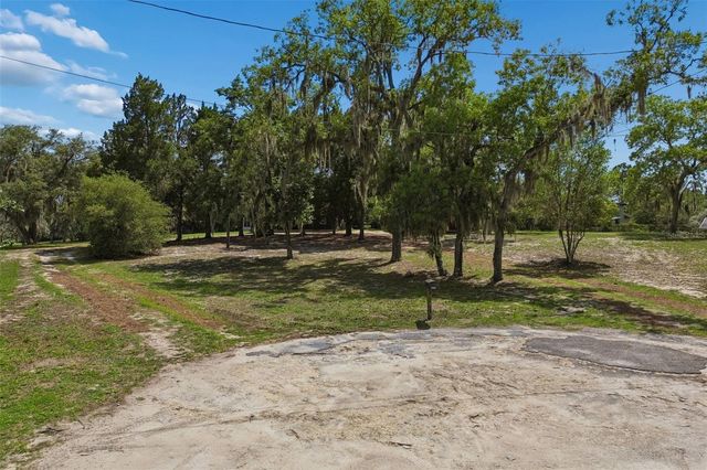 9400 INDALE DRIVE, New Port Richey, FL 34654