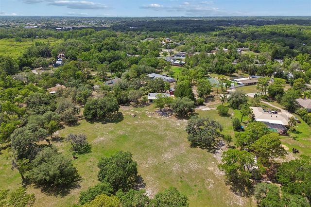 9400 INDALE DRIVE, New Port Richey, FL 34654