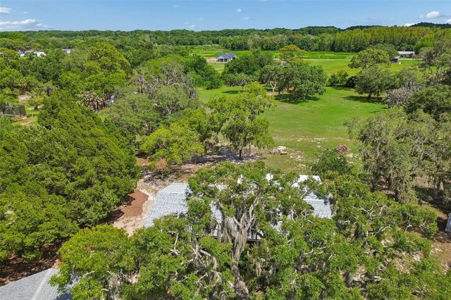 9400 INDALE DRIVE, New Port Richey, FL 34654