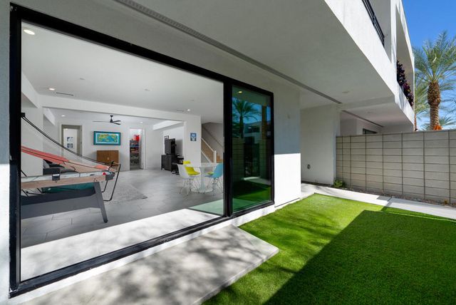 122 Cameron Center Drive, Palm Springs, CA 92264