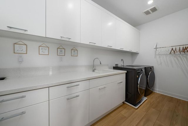 122 Cameron Center Drive, Palm Springs, CA 92264