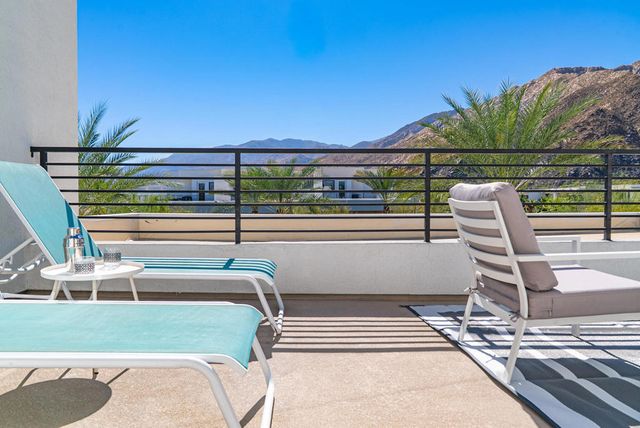 122 Cameron Center Drive, Palm Springs, CA 92264