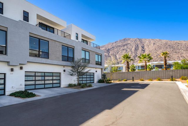 122 Cameron Center Drive, Palm Springs, CA 92264