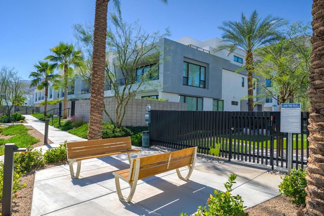 122 Cameron Center Drive, Palm Springs, CA 92264