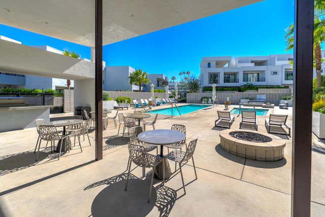 122 Cameron Center Drive, Palm Springs, CA 92264