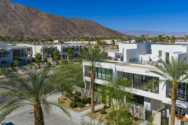 122 Cameron Center Drive, Palm Springs, CA 92264