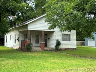 1038 Lehigh Avenue, Hartshorne, OK 74547