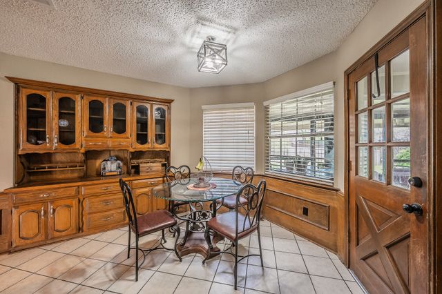 3814 Larkin Lane, Garland, TX 75043