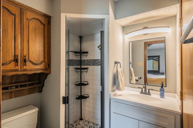 3814 Larkin Lane, Garland, TX 75043