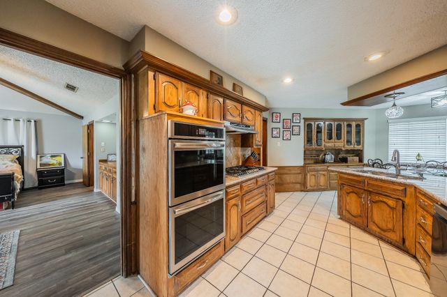 3814 Larkin Lane, Garland, TX 75043