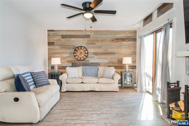 15 Village Way 5, Vernon, NJ 07462