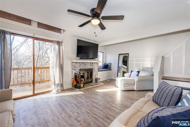 15 Village Way 5, Vernon, NJ 07462