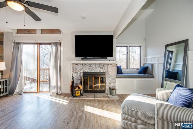 15 Village Way 5, Vernon, NJ 07462