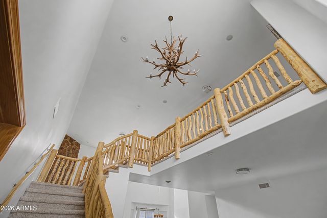 674 N HULET Lane, Flagstaff, AZ 86004